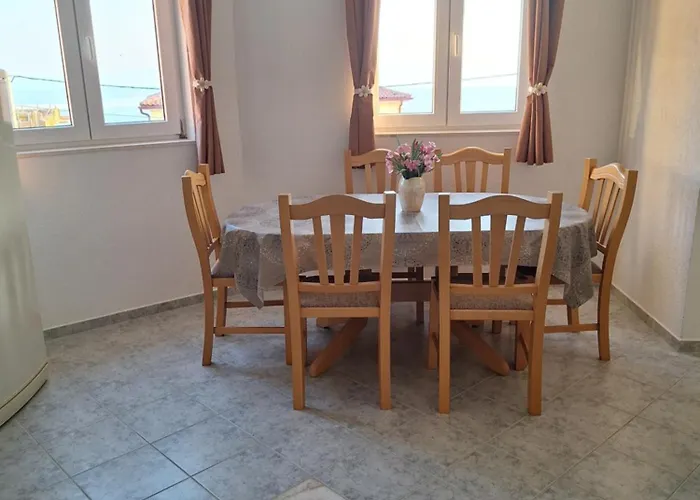 Family And Pet Friendly Zrinski Croatia * Šmrika