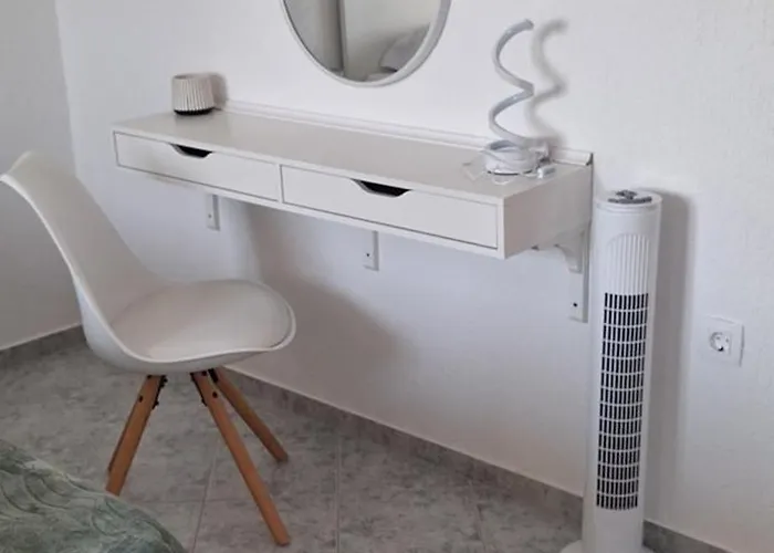 Family And Pet Friendly Zrinski Croatia Šmrika