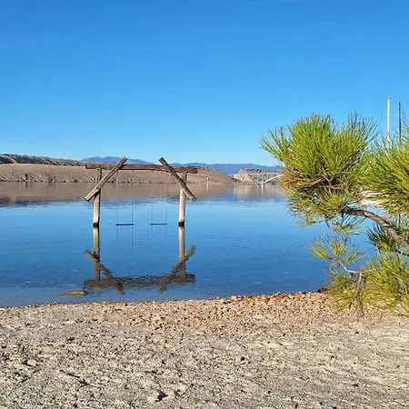 Family And Pet Friendly Zrinski Croatia Apartmán *