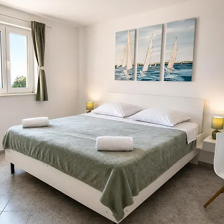 Appartement Family And Pet Friendly Zrinski Croatia *