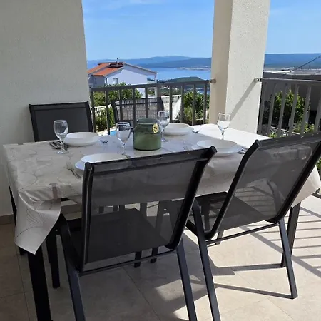 Family And Pet Friendly Zrinski Croatia Apartmán Šmrika
