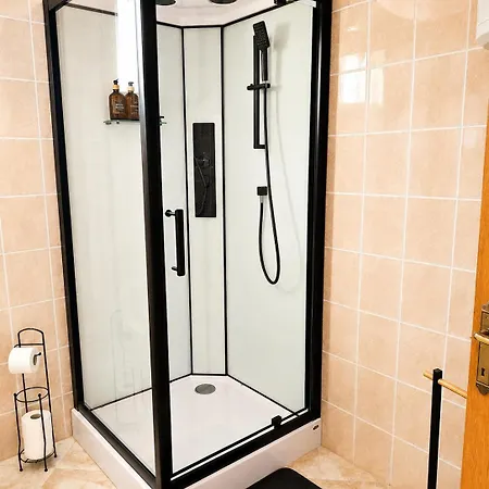 Family And Pet Friendly Zrinski Croatia Apartmán Šmrika